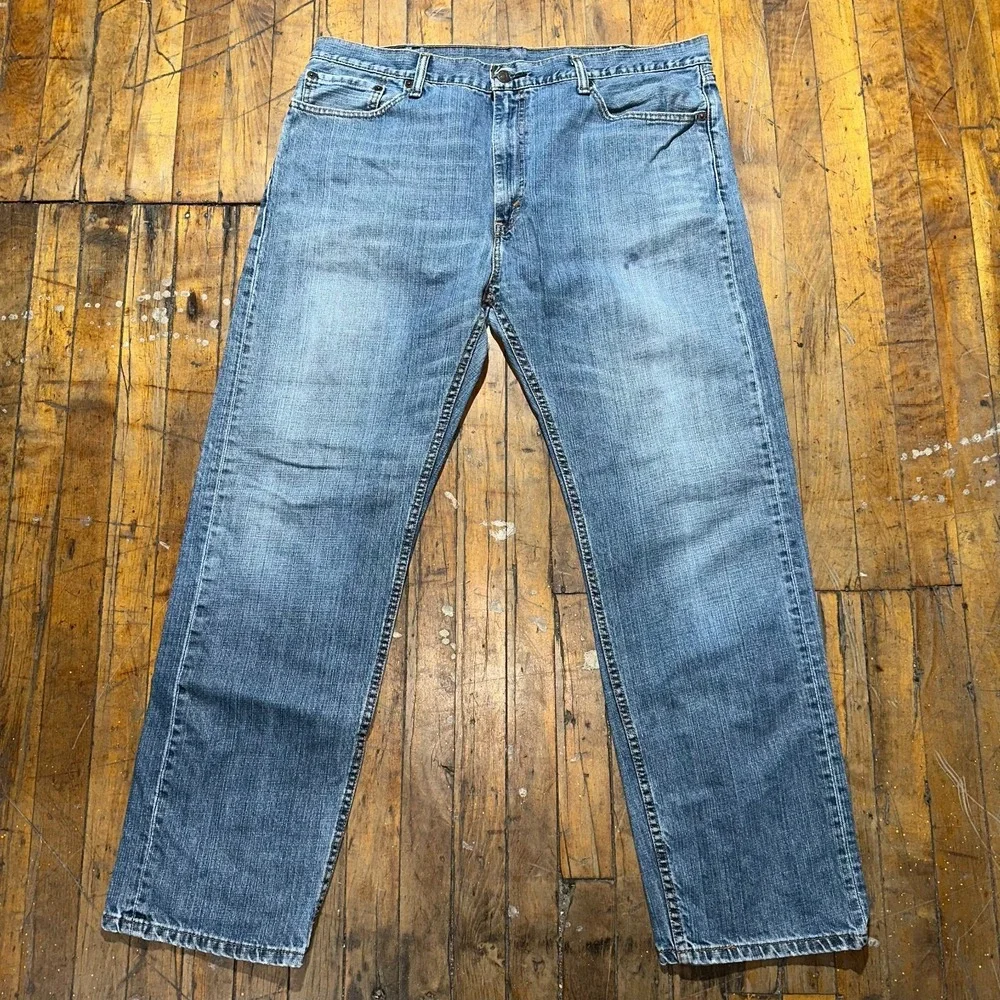 Levi's 505 Jeans Men's Size 40x32 Blue Denim Regular Fit Flat Front Straight Leg